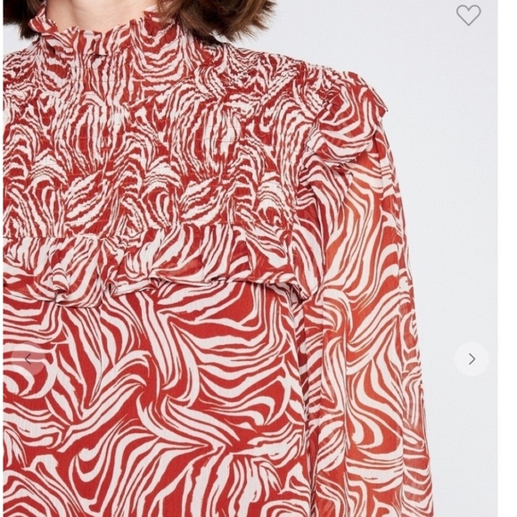 Jaquie The Label Chic Swirly Print Long Sleeves Top - Picture 2 of 8